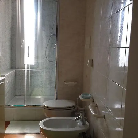 Tolstoi Cobbs Apartment
